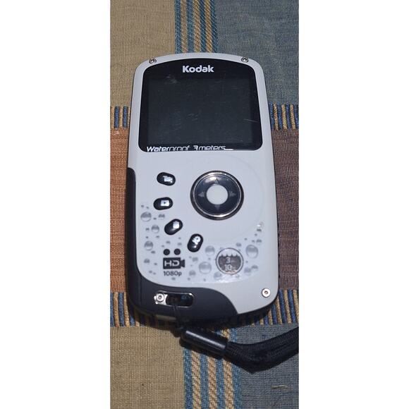 Kodak PlaySport ZX3 HD waterproof pocket camera & video recorder- 1080p HD - Picture 1 of 9